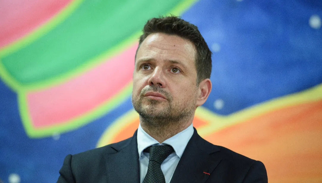 Warszawiacy mają jeździć rowerami, ale... "Urzędnicy do efektywnej pracy potrzebują samochodu"