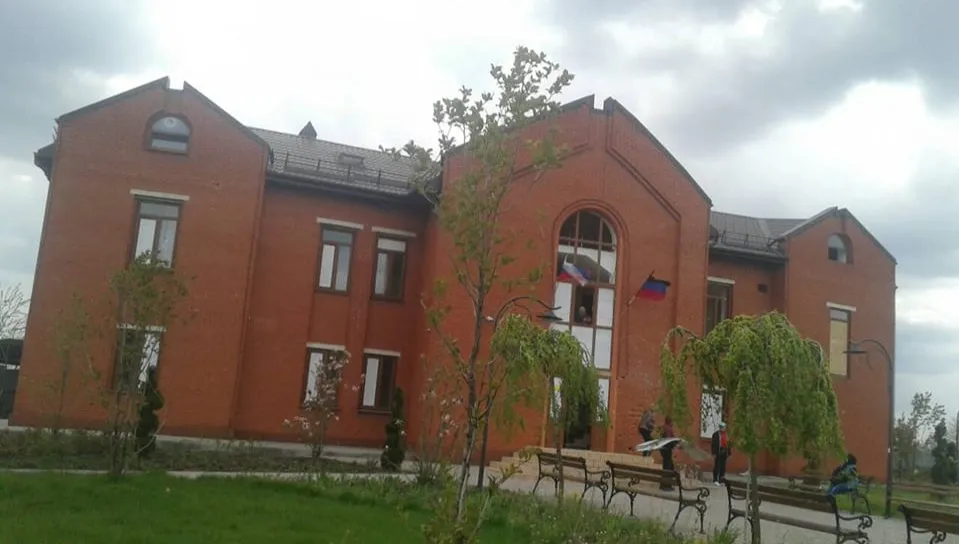 Najeźdźcy splądrowali klasztor paulinów w Mariupolu. Teraz stworzyli tam siedzibę władz okupacyjnych