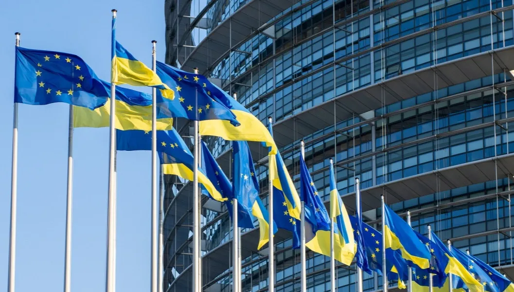Europejska "solidarność" z Ukrainą w praktyce. Sankcje na ropę z Rosji będą jeszcze bardziej okrojone?