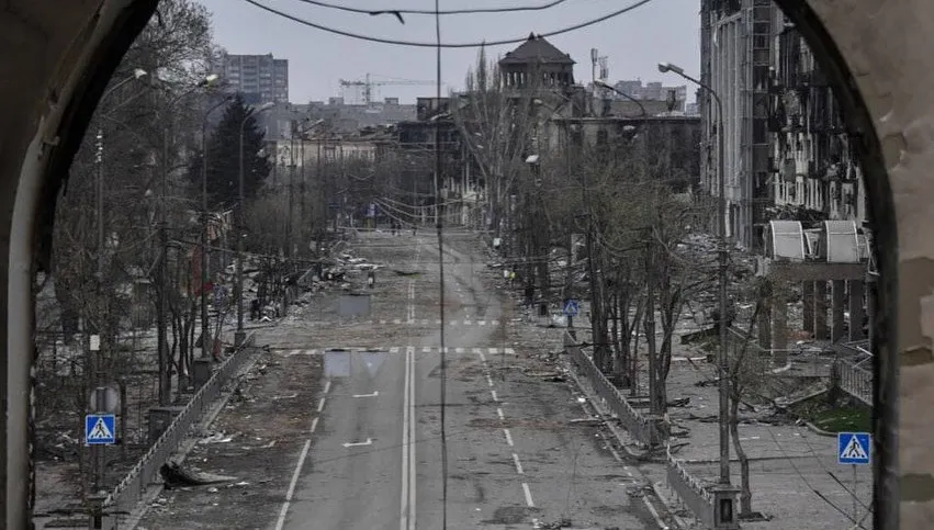 Mariupol. Dostępu do wody pitnej nie ma od kwietnia