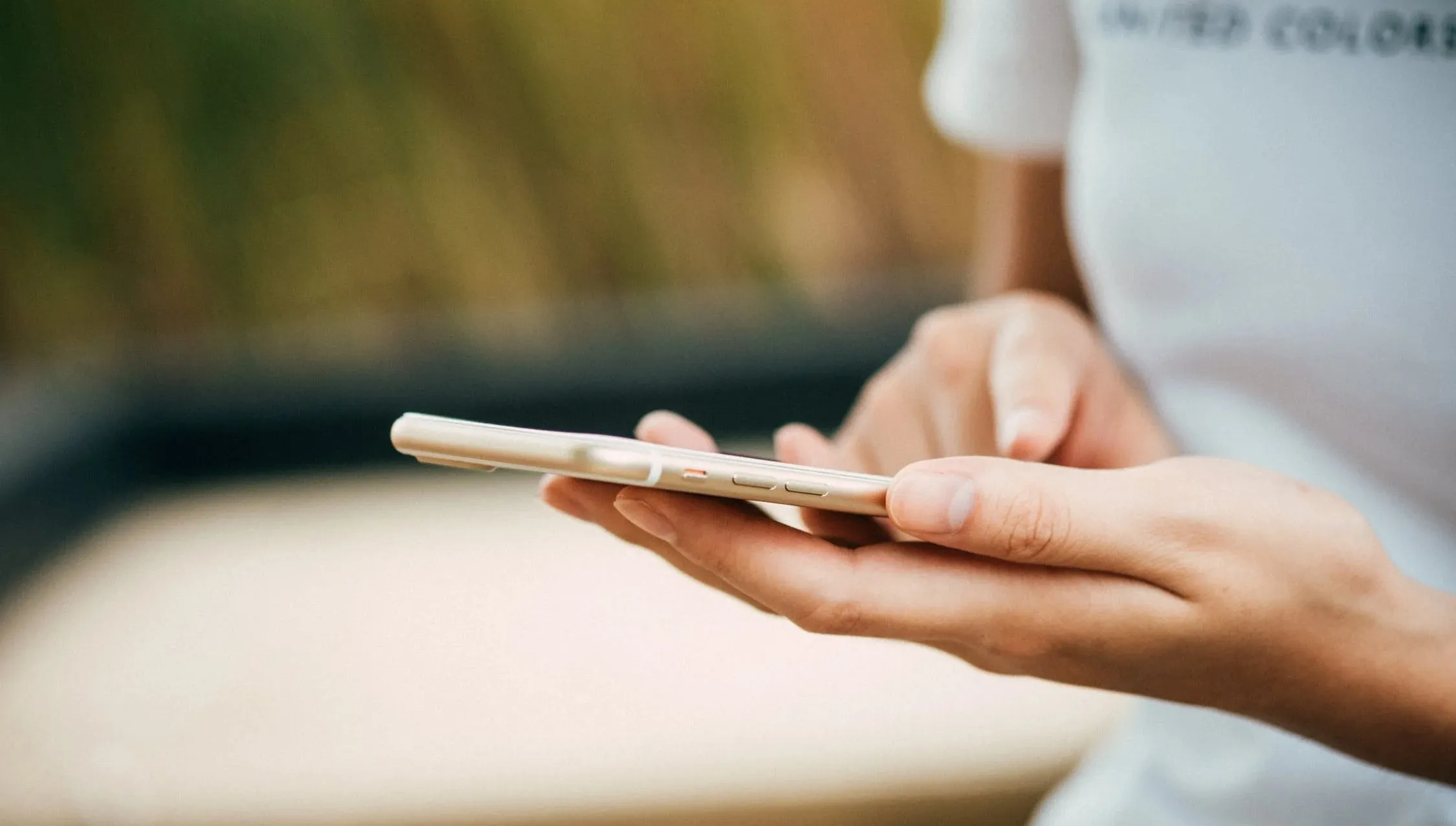 Wypadł jej telefon, postanowili zadziałać. Małżeństwo szukało go... na środku ekspresówki