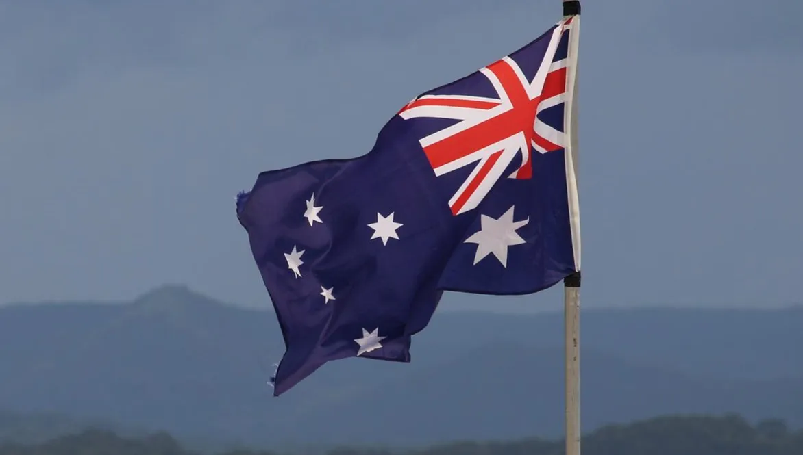 Australia zapłaci Francji odszkodowanie