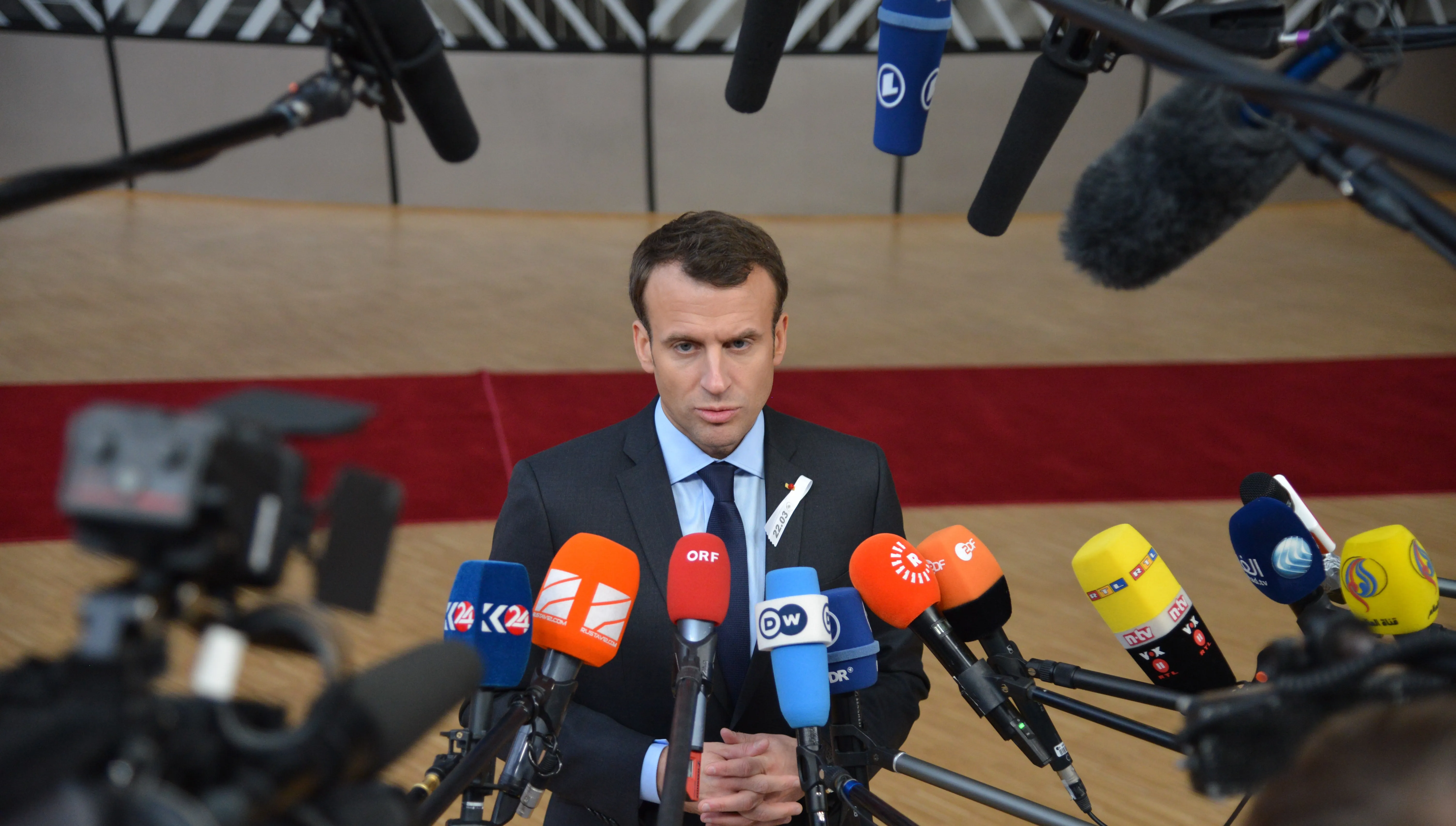 Macron kontynuuje swoją prorosyjską politykę. „Ukraina będzie musiała negocjować z Rosją”