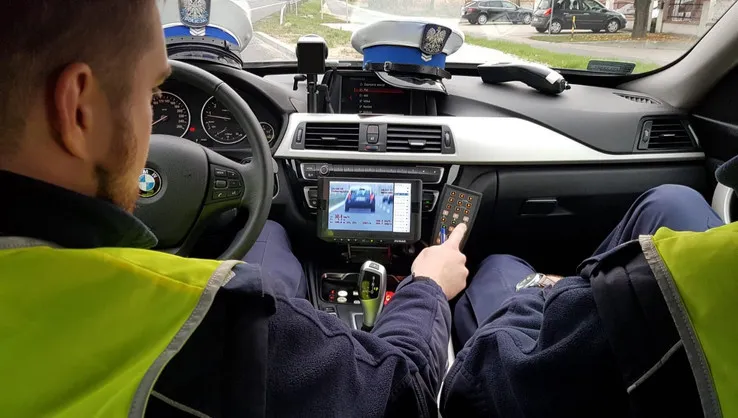Długi weekend. Więcej policji na drogach