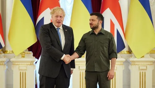 Boris Johnson z niezapowiedzianą wizytą w Kijowie