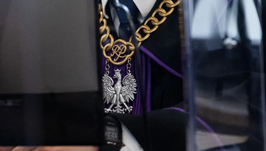 Pijany sędzia spowodował kolizję, do dziś nie stanął przed sądem. Kolejna rozprawa przełożona
