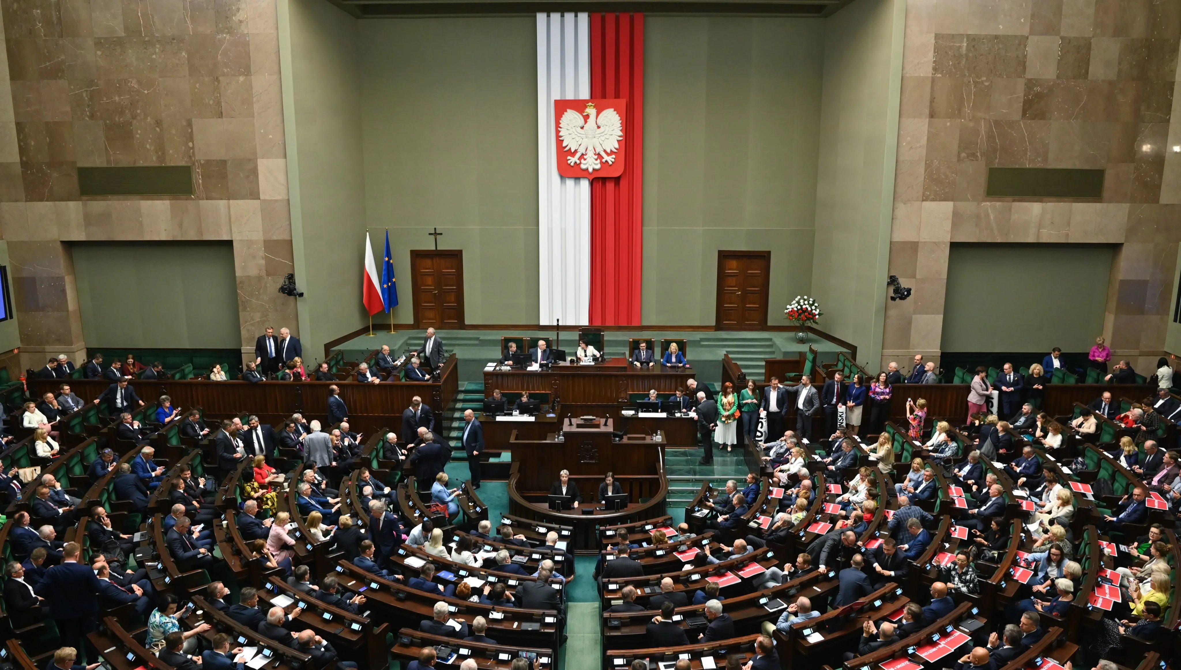 Sejm wznowił obrady. Na wokandzie m.in. projekt liberalizujący przepisy aborcyjne