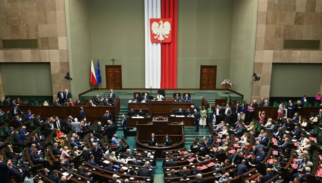 Sejm odrzucił projekt ustawy liberalizującej aborcję. Tusk powiedział, co o niej myśli... po dyskusji z rodziną