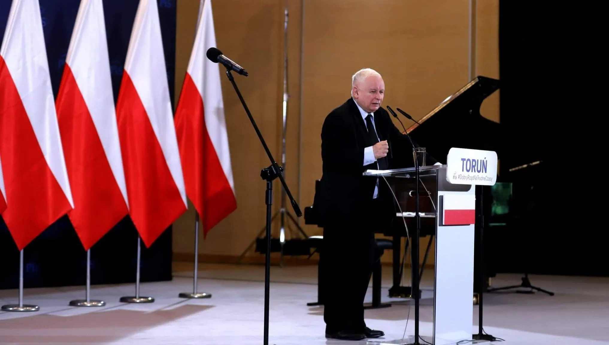 Prezes PiS: "Chcemy, by Rosjanie wiedzieli, że tu nie ma czego szukać" 