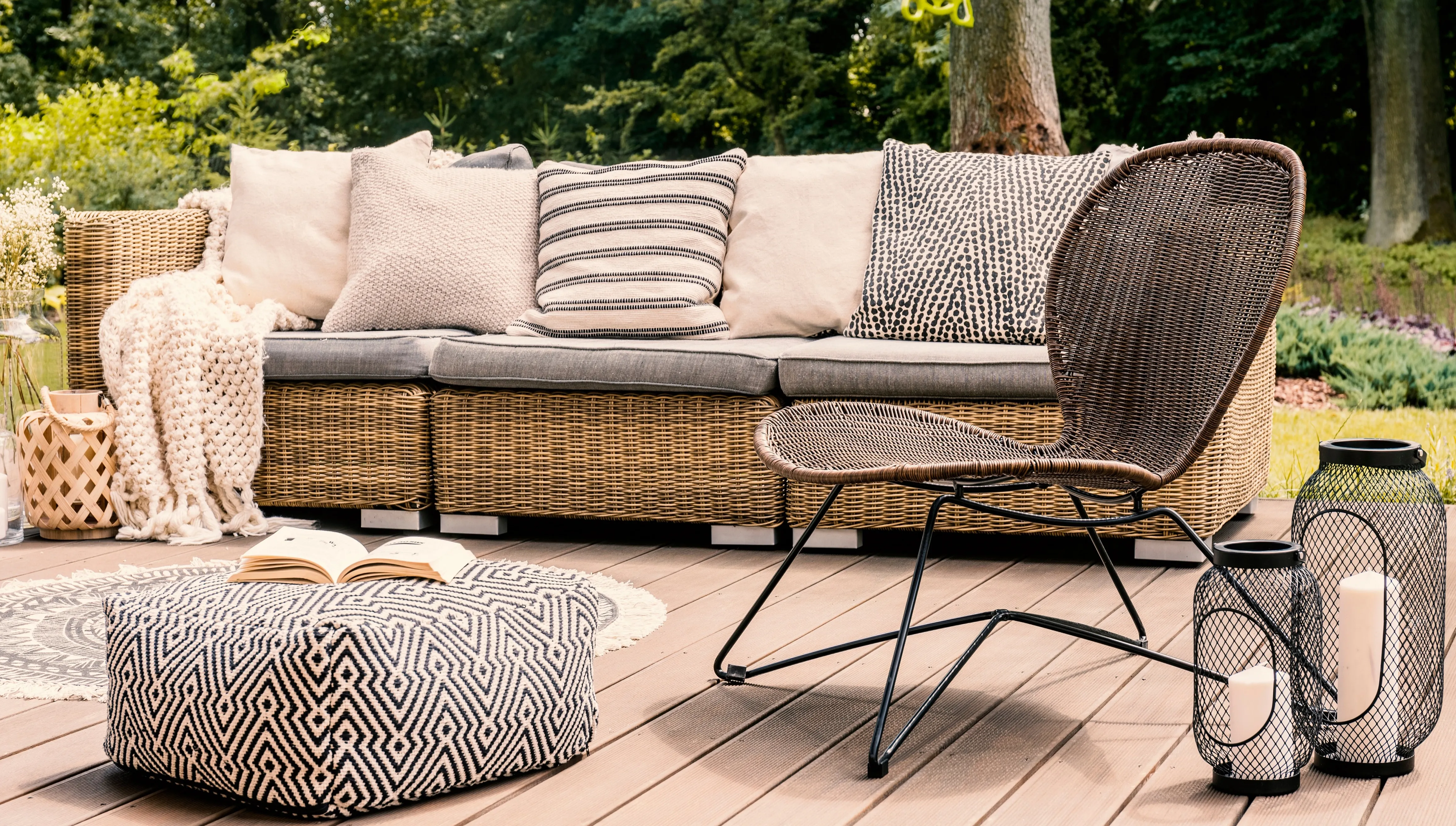 Meble ogrodowe - najmodniejsze zestawy czerwiec 2022
