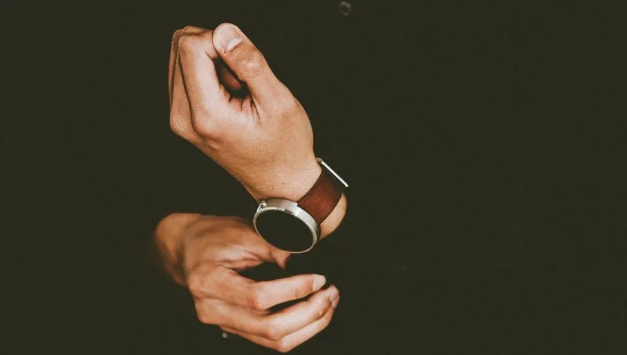Aktor okradziony z cennego zegarka. Neapol ma pomysł, jak walczyć ze złodziejami