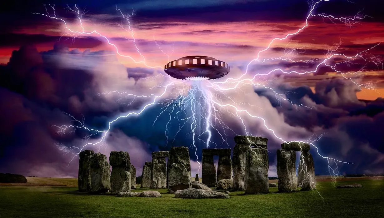 Najpierw teorie spiskowe, potem oficjalne badania agencji rządowych... Światowy Dzień UFO za nami