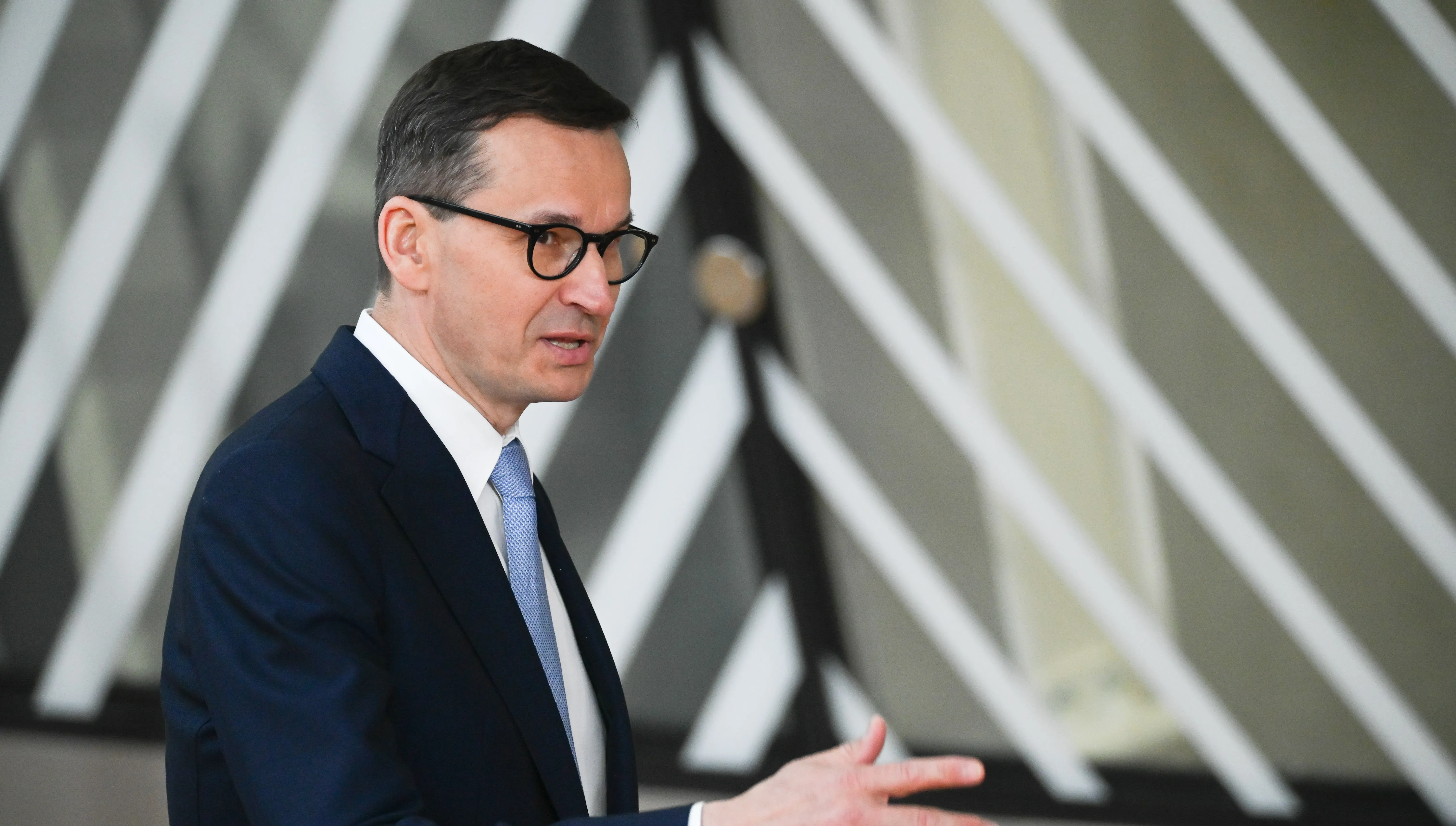 Premier Morawiecki: Szczyt inflacji jeszcze przed nami. Pomógłby spadek cen ropy i innych surowców