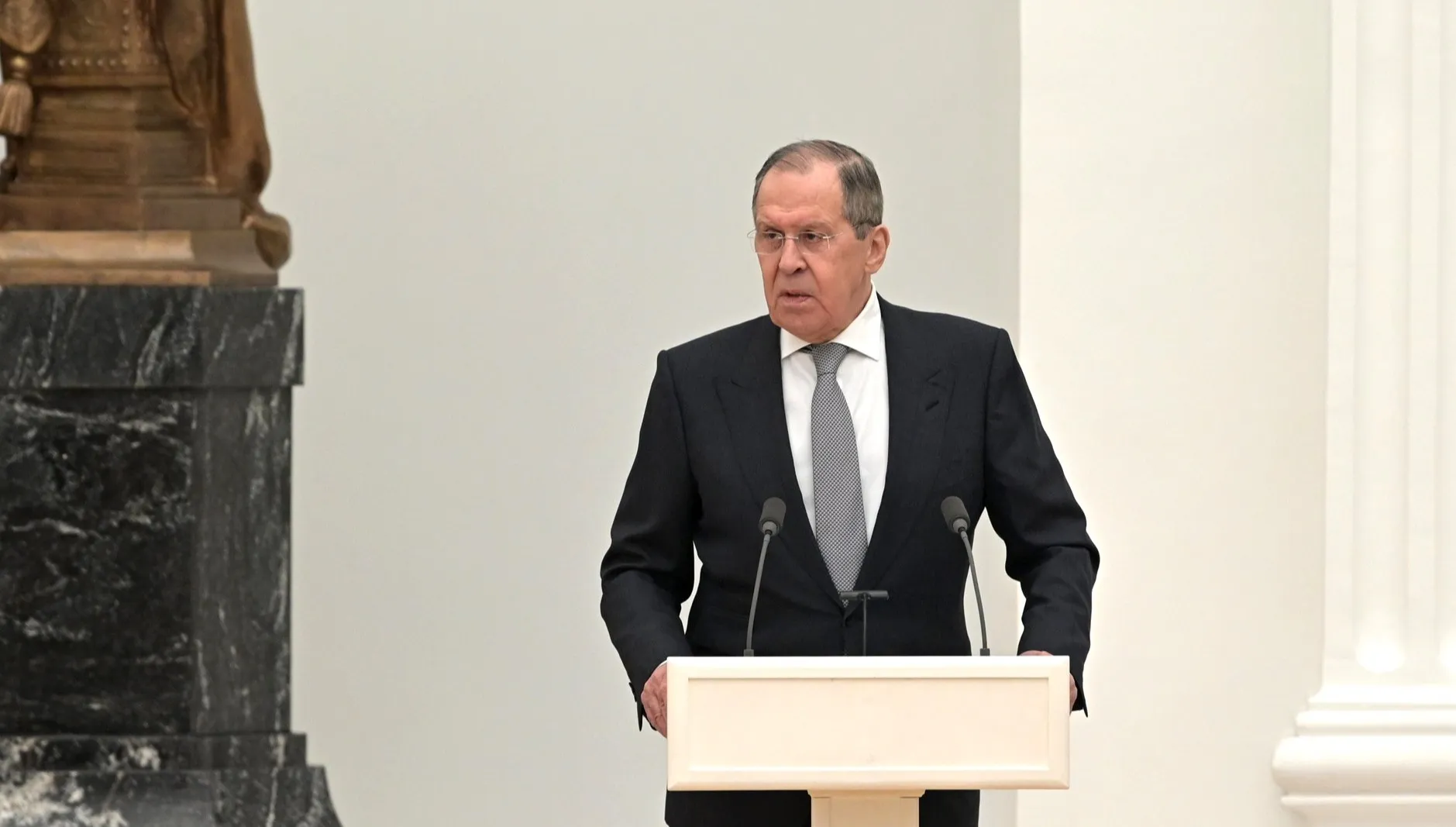 Ławrow na G20. Kułeba: "Miejsce Rosji jest przed Międzynarodowym Trybunałem Sprawiedliwości"