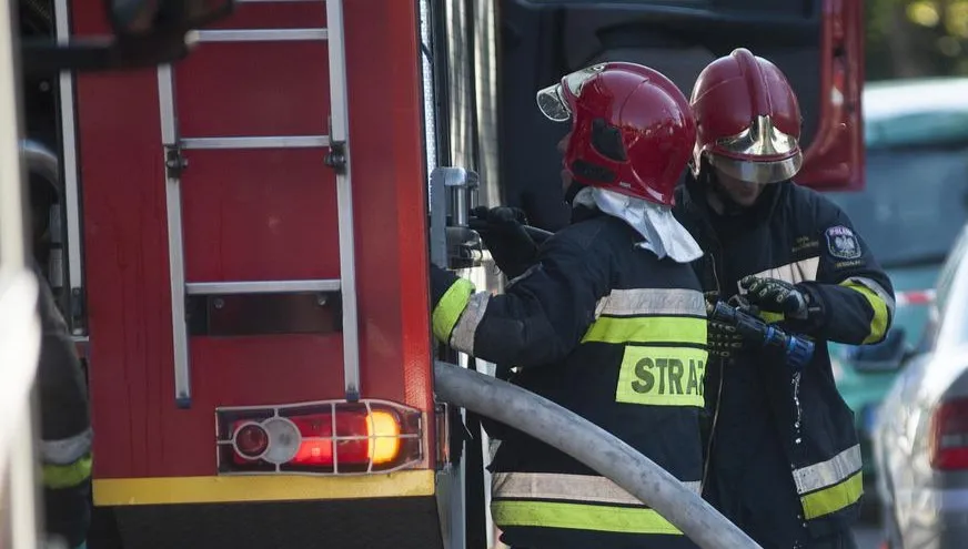 Tej nocy strażacy wyjeżdżali aż 730 razy