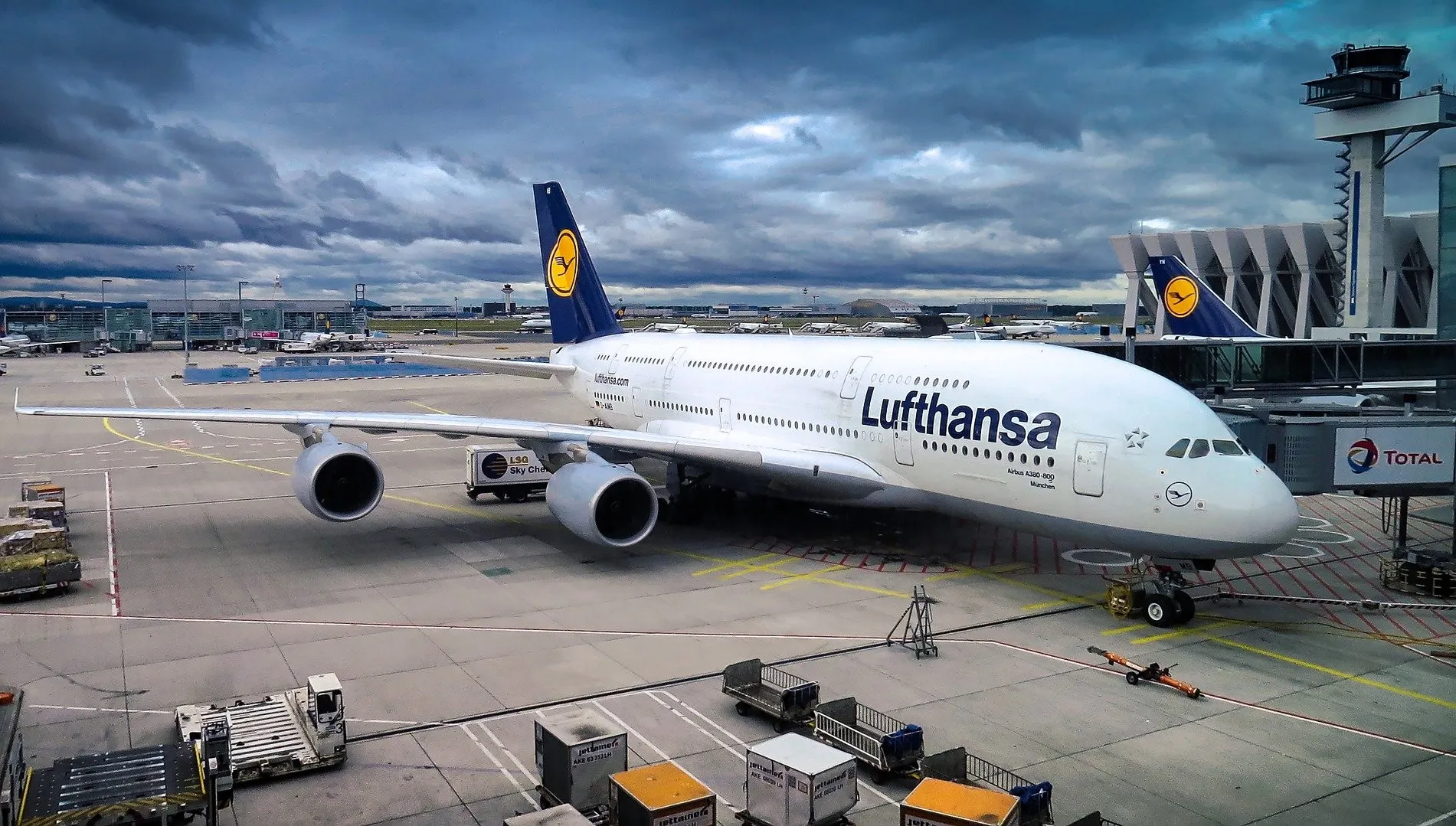 Lufthansa odwołuje kolejnych 2000 lotów