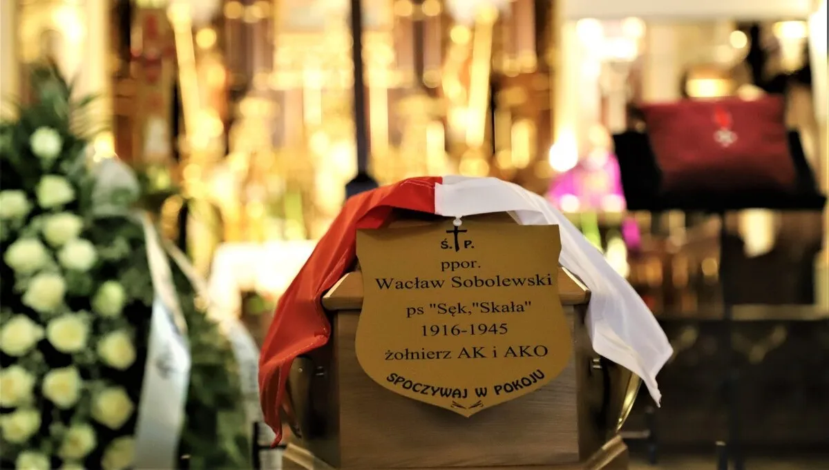 Pochowano szczątki pierwszej odnalezionej ofiary obławy augustowskiej