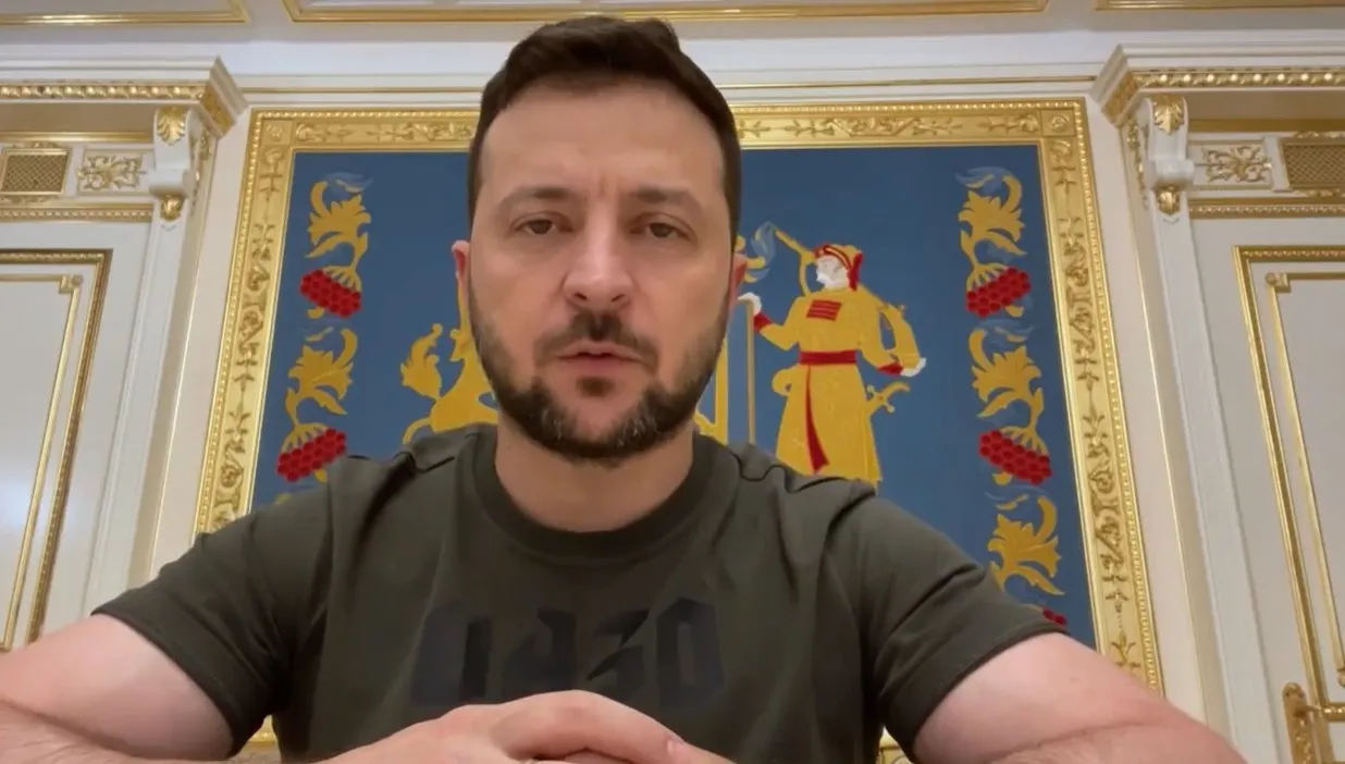 Zełenski: Rosyjskie ostrzały to argument za tym, by Ukraina otrzymała broń