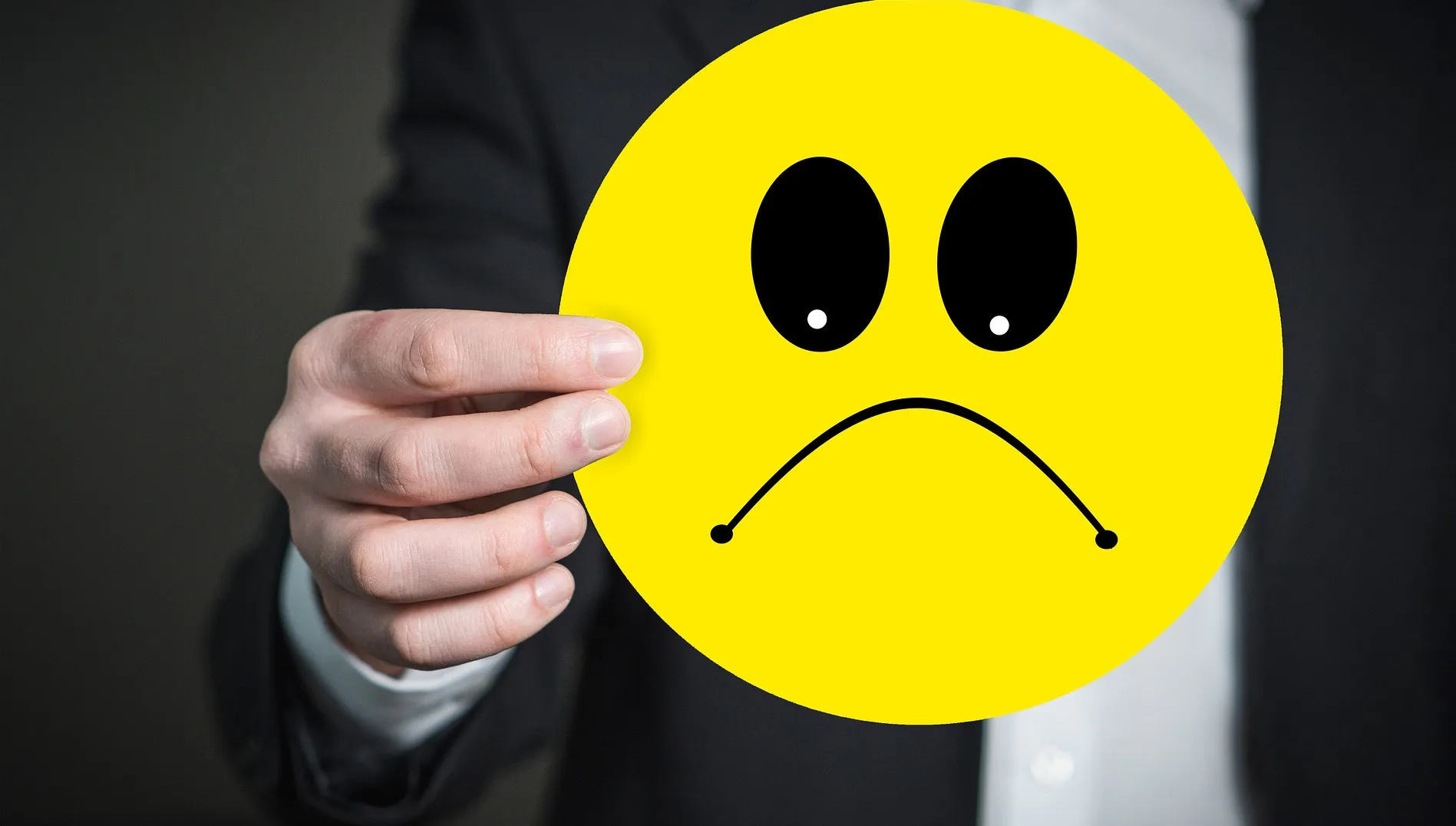 Rosja: Wykładowca ukarany za emoji pod komentarzami