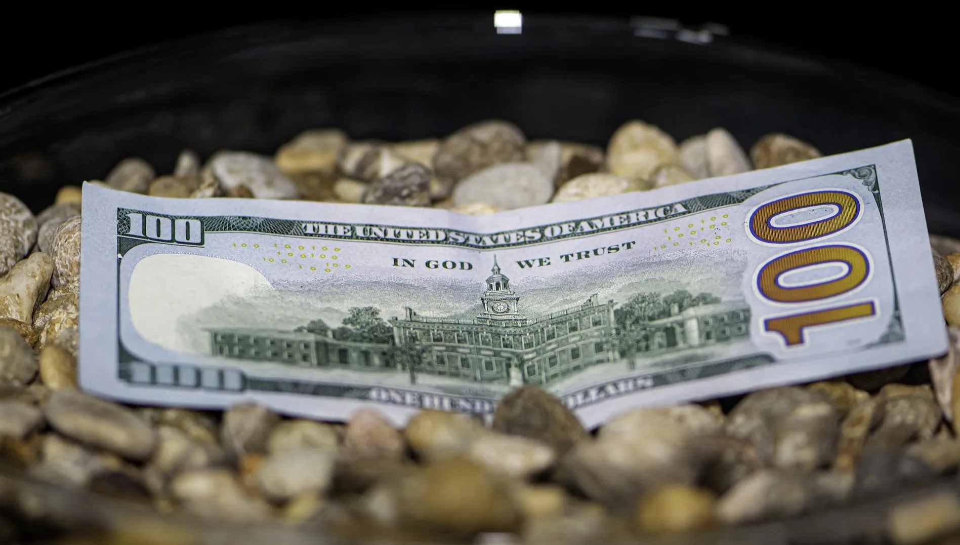 Ukraina liczy na kredyt warty 20 mld dolarów