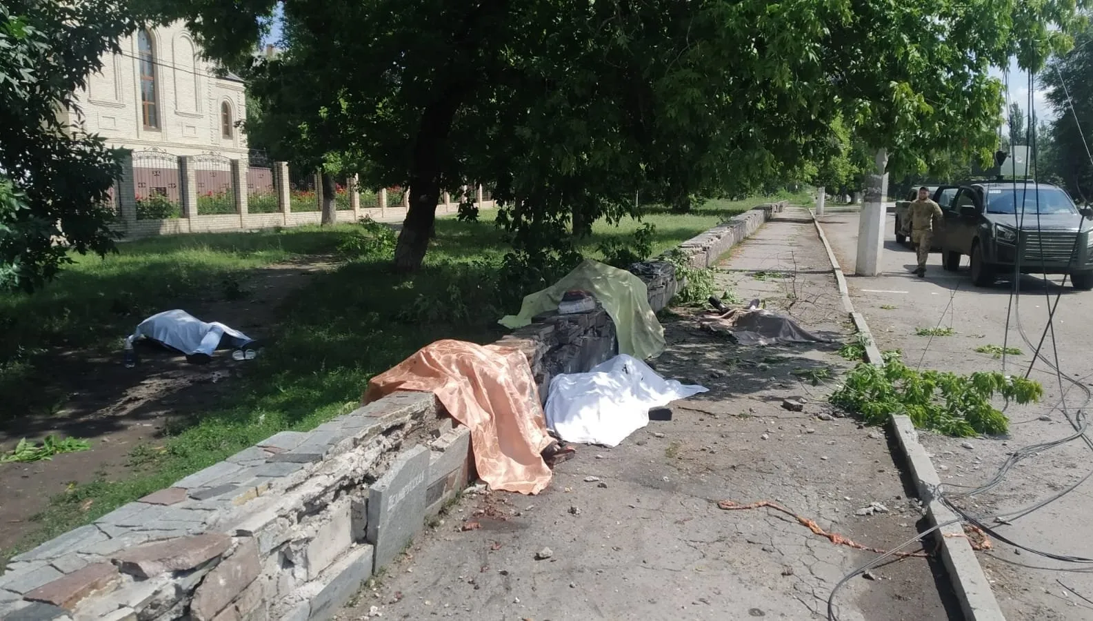 Rosjanie ostrzelali przystanek autobusowy. Nie żyje osiem osób