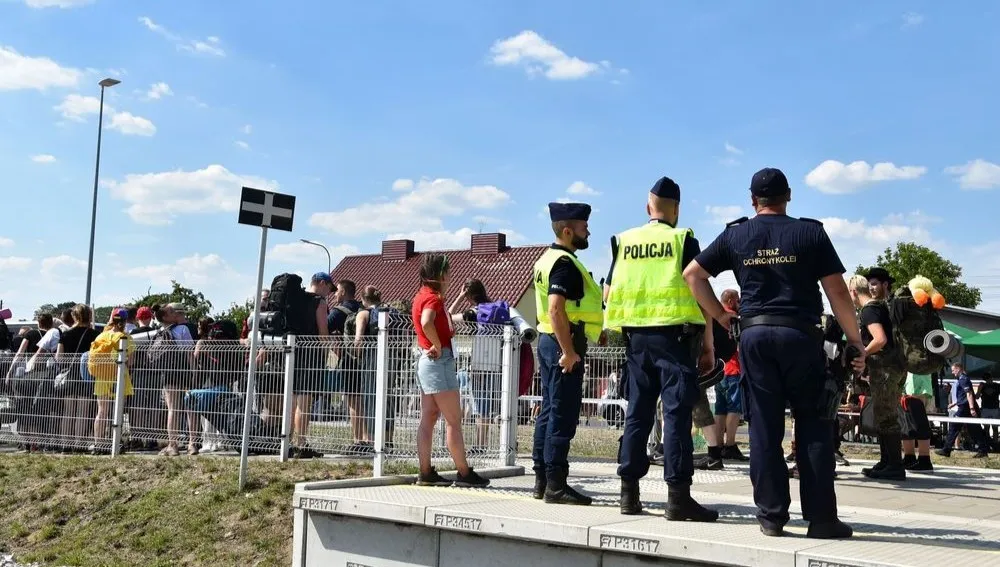 Policja podsumowała Pol'and'Rock Festival. „54 przestępstwa. 57 osób zatrzymanych”