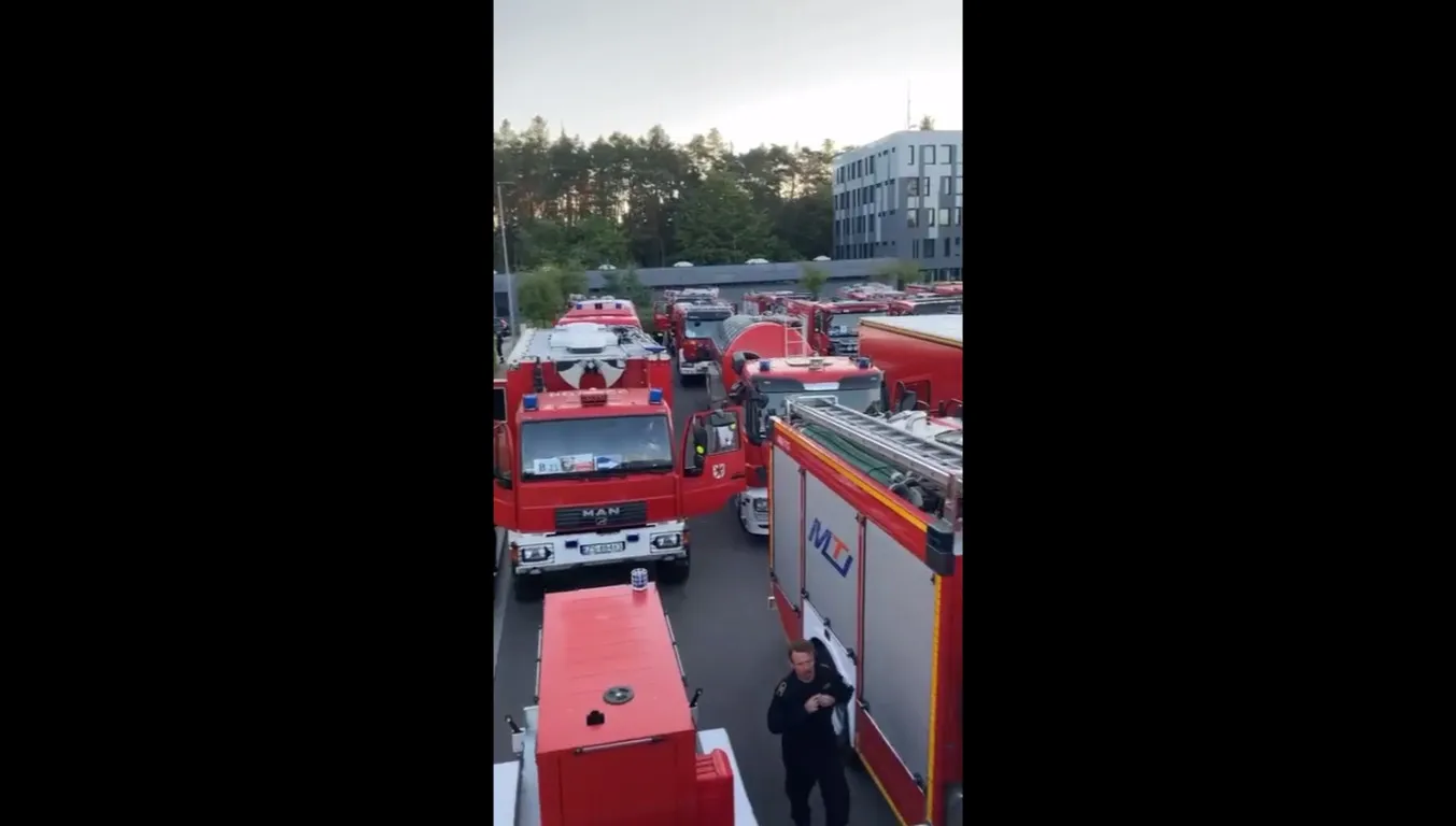 Tak witano polskich strażaków we Francji. WIDEO