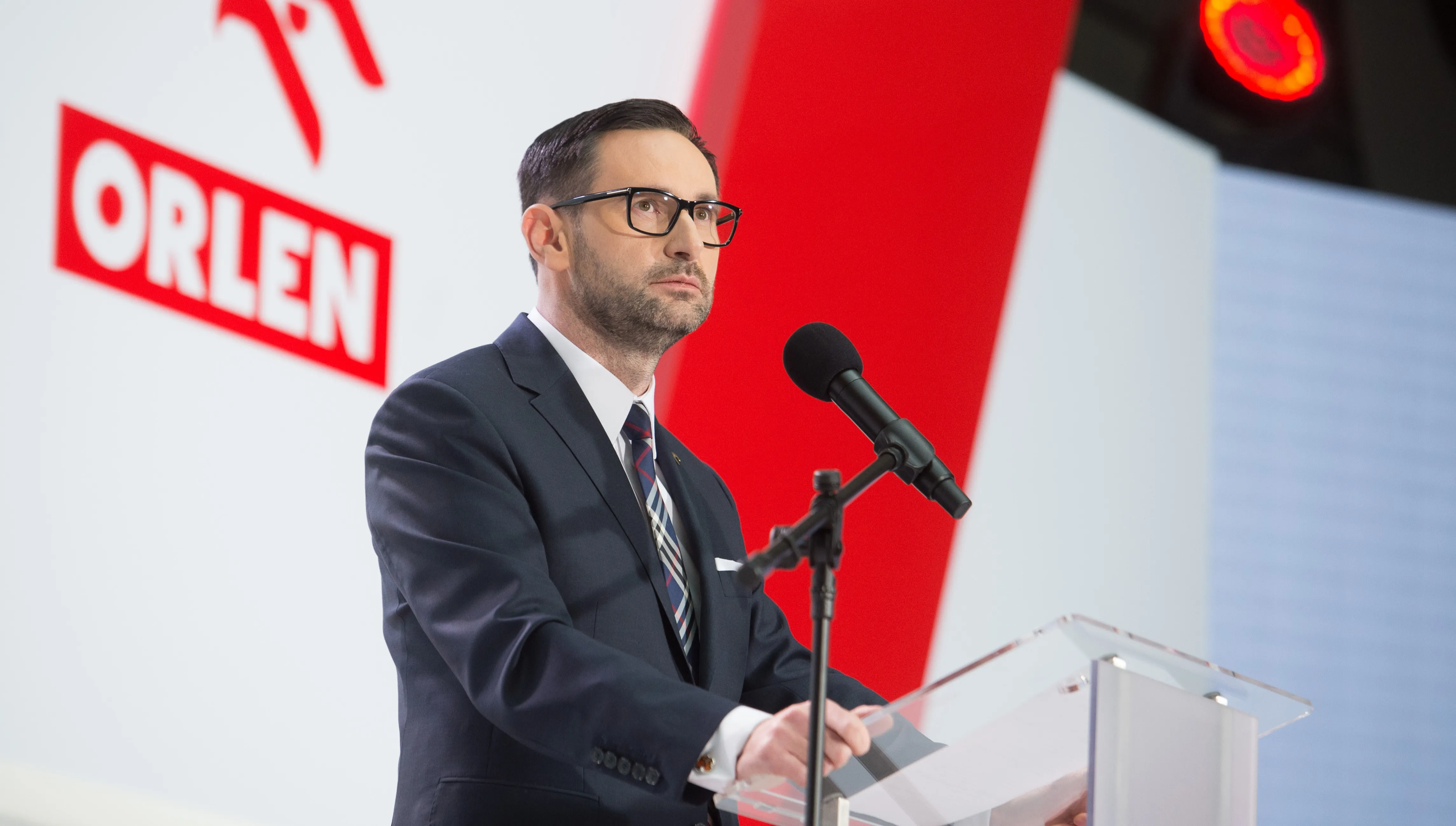 Oszuści podszywają się pod PKN Orlen. Obajtek: Apelujemy o zachowanie szczególnej ostrożności 