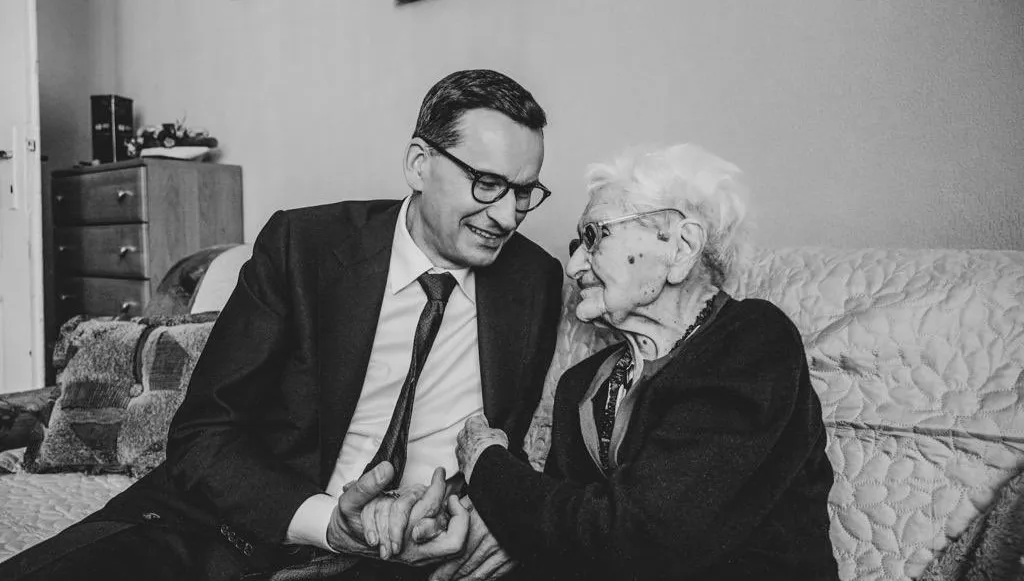 Premier na pogrzebie najstarszej Polki Tekli Juniewicz