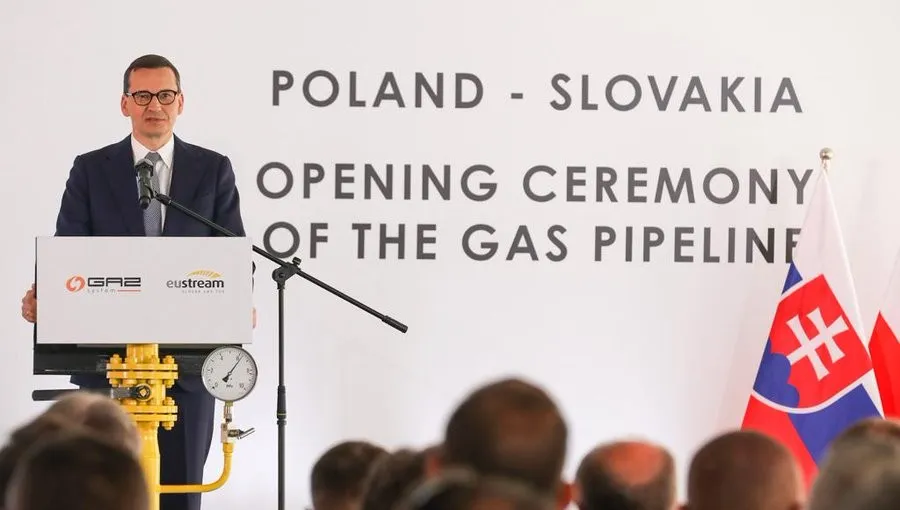 Gaz między Polską a Słowacją już płynie. Premier: „To jest gazociąg pokoju i bezpieczeństwa”