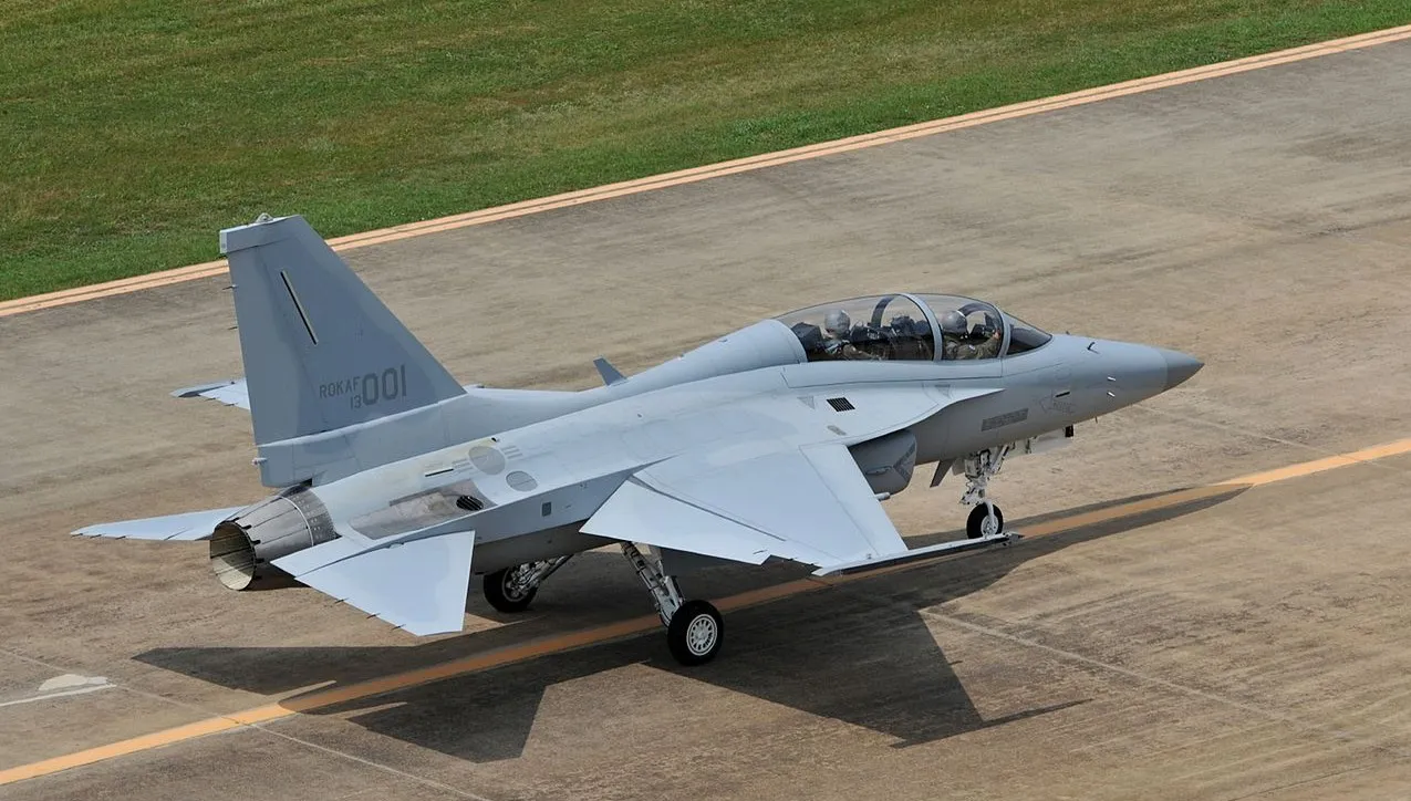 Polska armia zyska 12 koreańskich samolotów FA-50! Szef MON ujawnił szczegóły