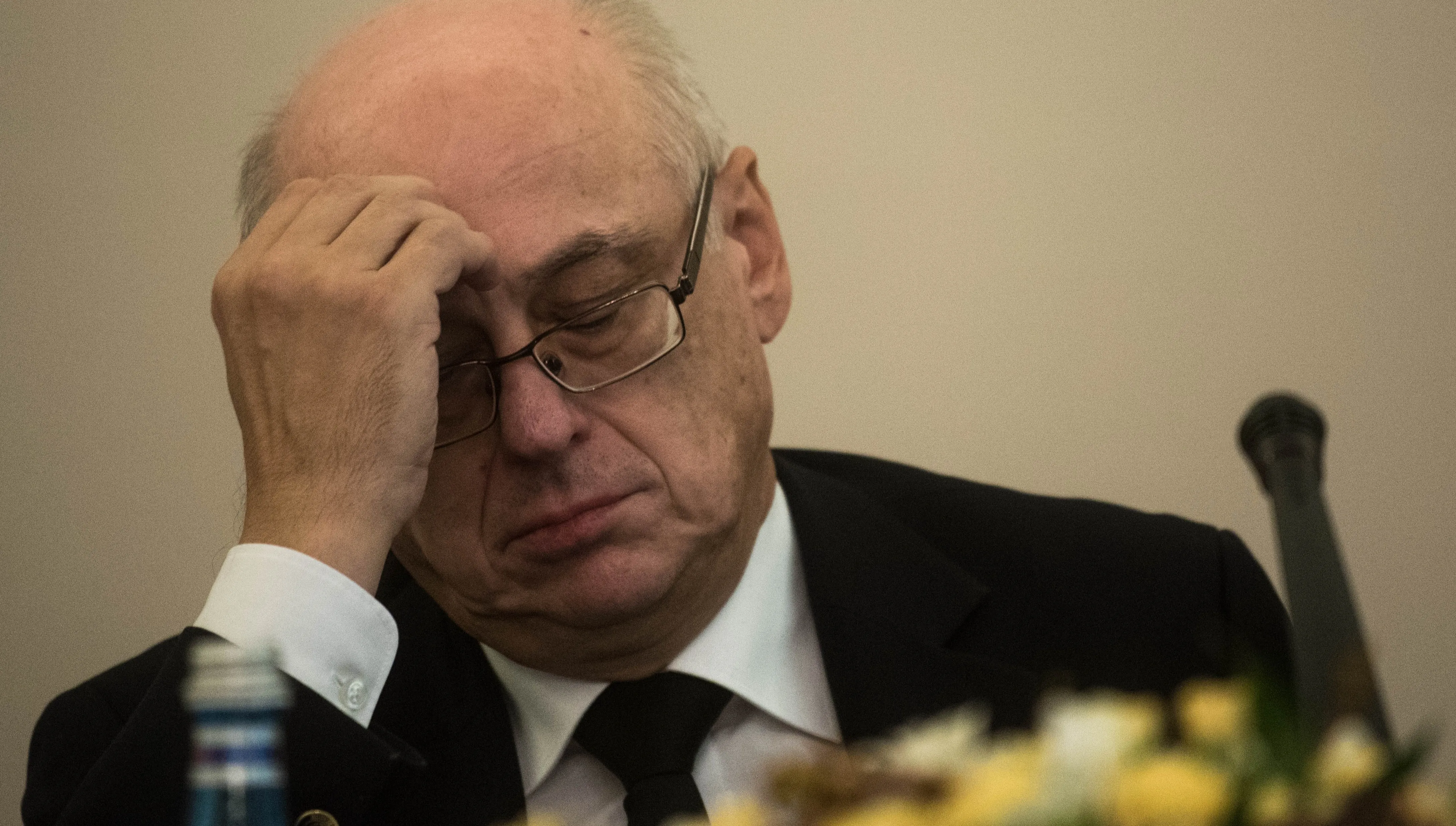 Politycy opozycji manipulują słowami prof. Krasnodębskiego. Poseł PO posunął się nawet do obelg