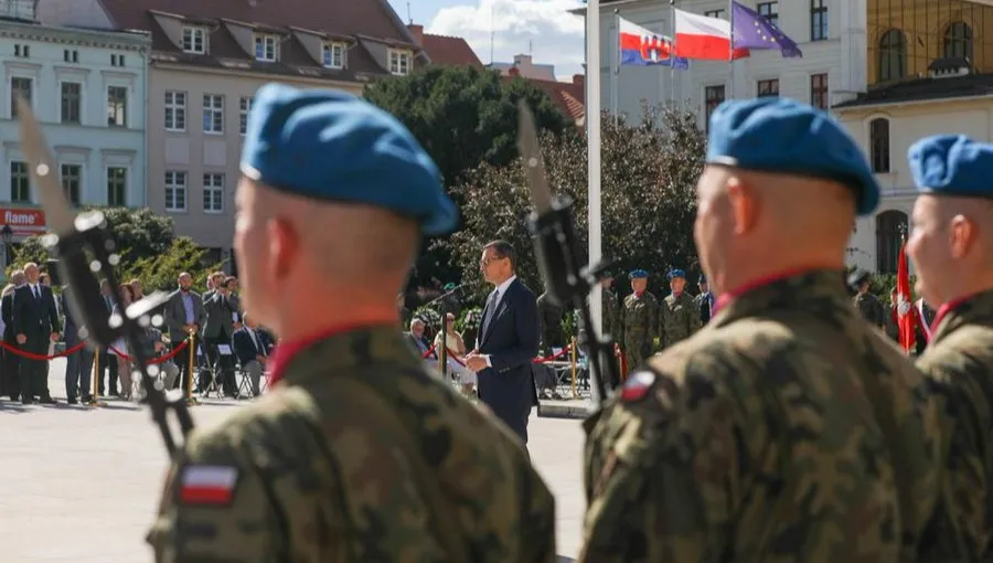 Cel: unicestwienie narodu polskiego. Premier Morawiecki wypunktował zakusy niemieckiego najeźdźcy