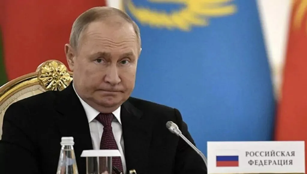 Władimir Putin nie może być zadowolony z przebiegu wojny na Ukrainie Władimir Putin nie może być zadowolony z przebiegu wojny na Ukrainie