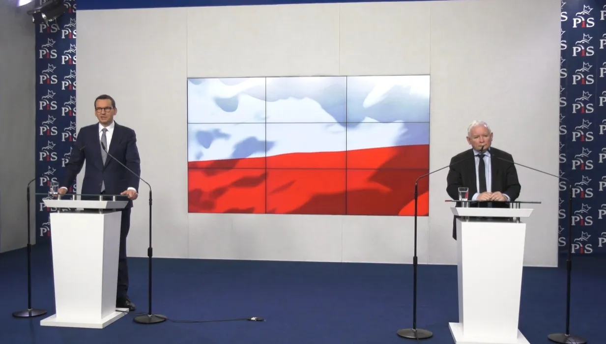 "Dziś Europa mówi po polsku". PiS prezentuje spot i przypomina prorosyjską politykę rządu Tuska