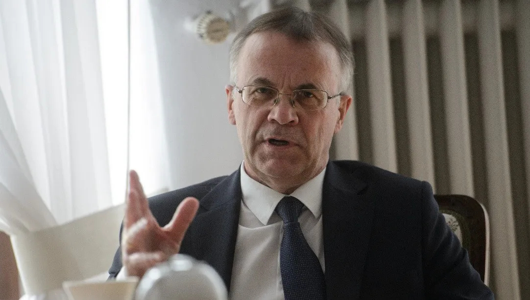 Reżim Łukaszenki niszczy polskie groby. Minister Sellin dla Niezalezna.pl: Odbudujemy te cmentarze