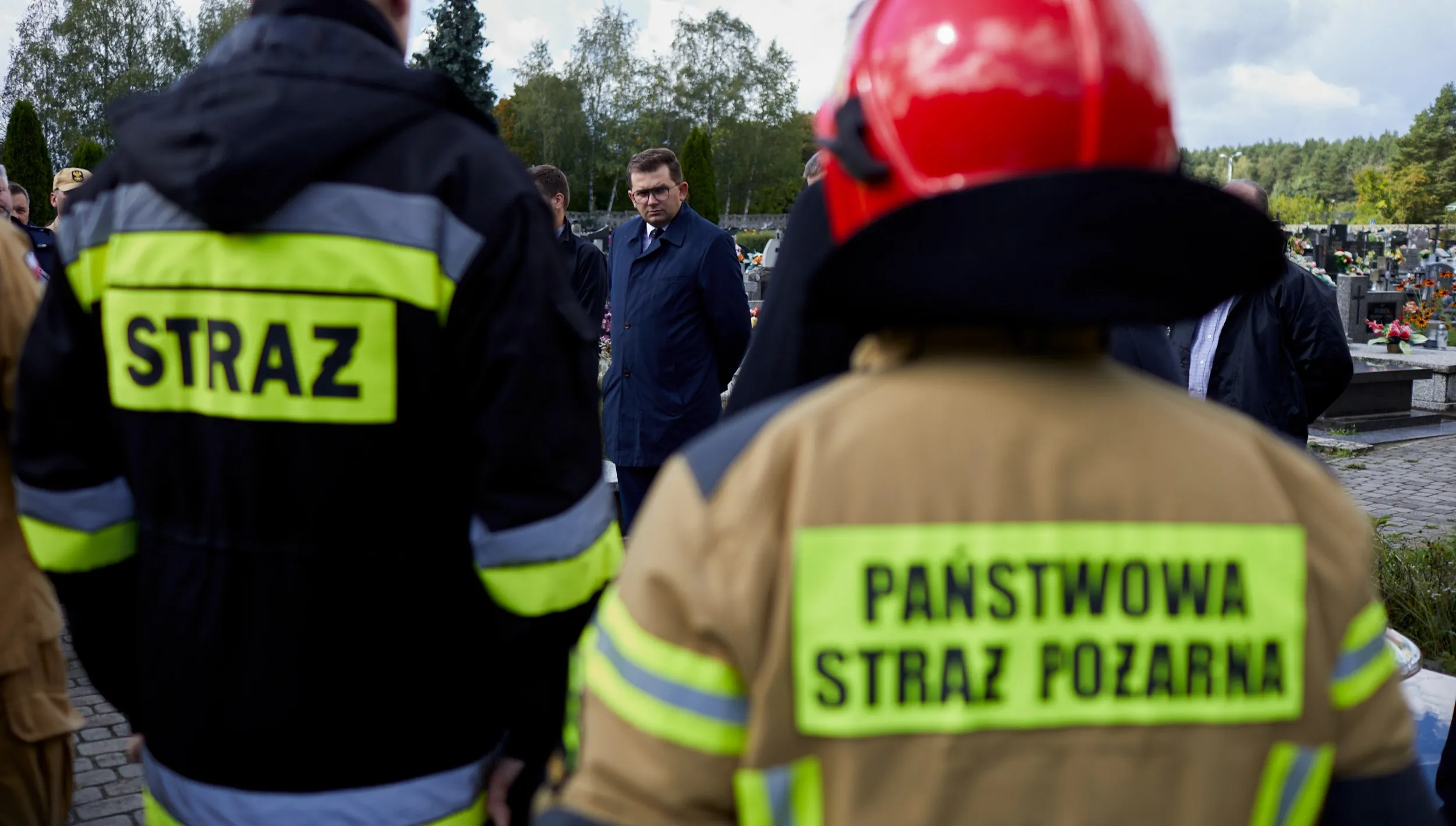 Małopolskie: Zapadła się ziemia na cmentarzu. Zwłoki 61 osób w leju