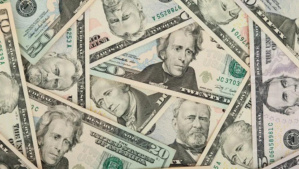  12 mld dolarów trafi z USA do Ukrainy