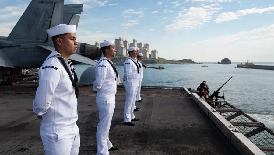 Uszkodzenie gazociągów NS1 i NS2. US Navy deklaruje pomoc