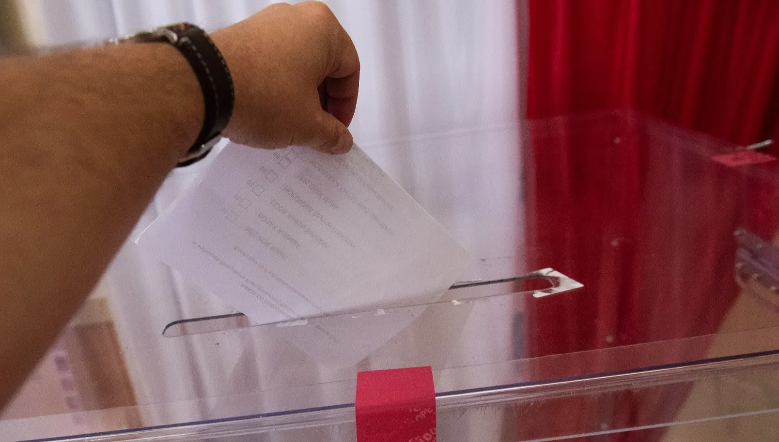 Sejm przedłużył kadencję samorządów. Będzie zmiana terminu wyborów