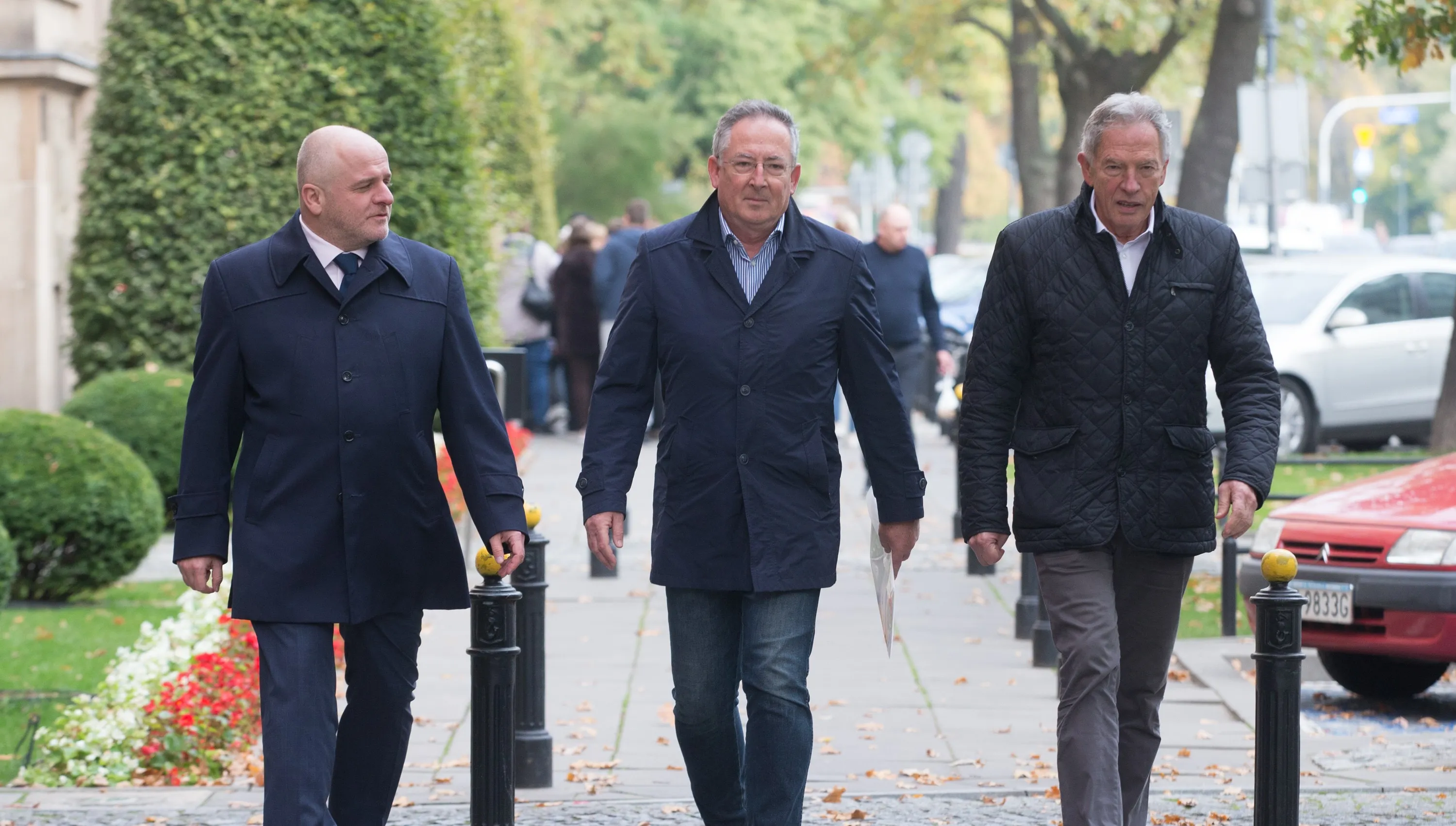 Opozycja zrobiła "kontrolę poselską" w MSZ. Wawrzyk odpowiada na zarzuty Rosatiego, Kowala i Sienkiewicza