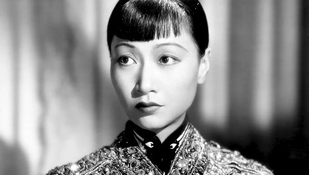 Chińsko-amerykańska gwiazda filmowa na ćwierćdolarówce.  Anna May Wong była ikoną