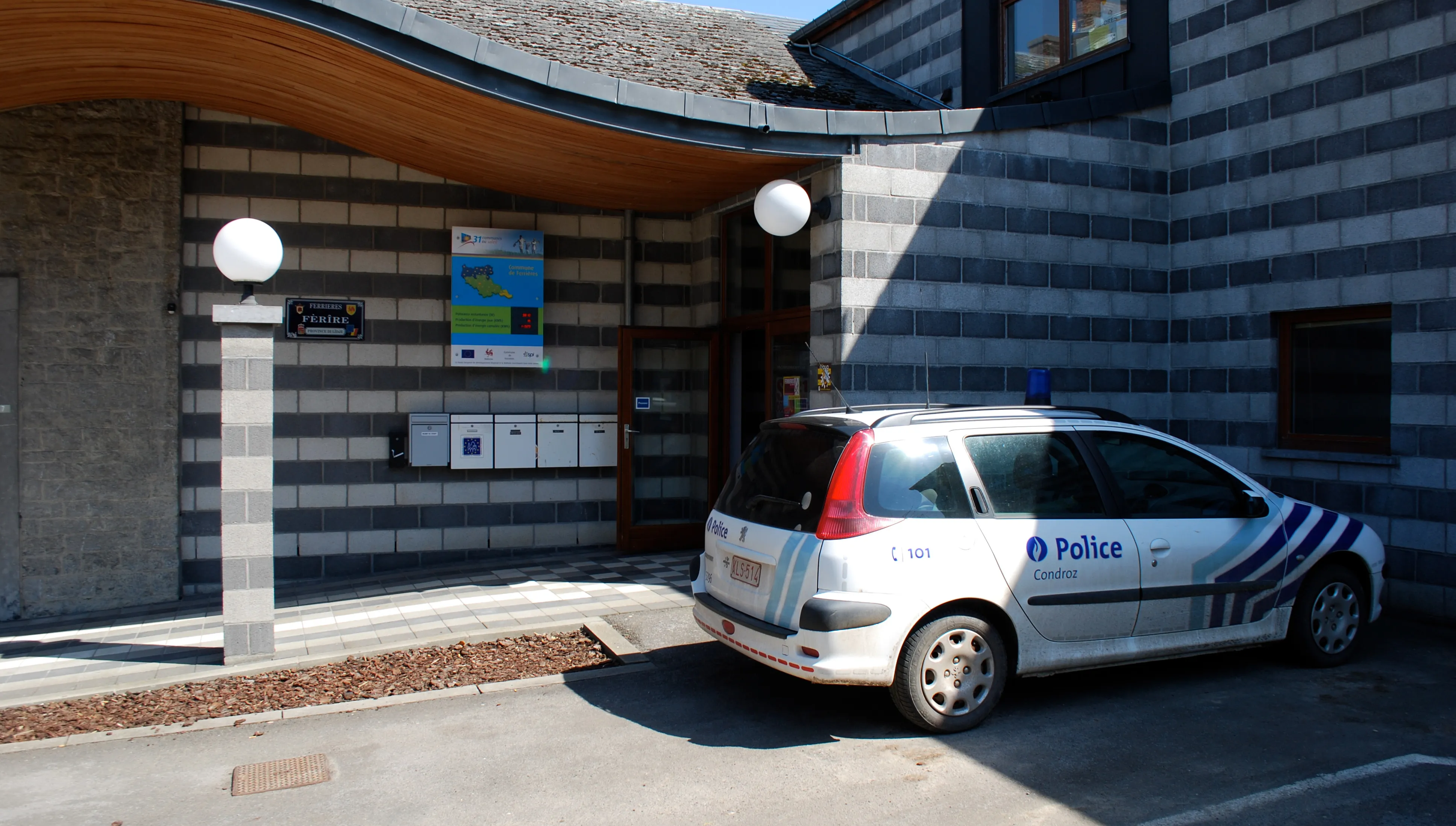 Przestępcy się pomylili. Wysadzili ładunek obok domu 90-latki