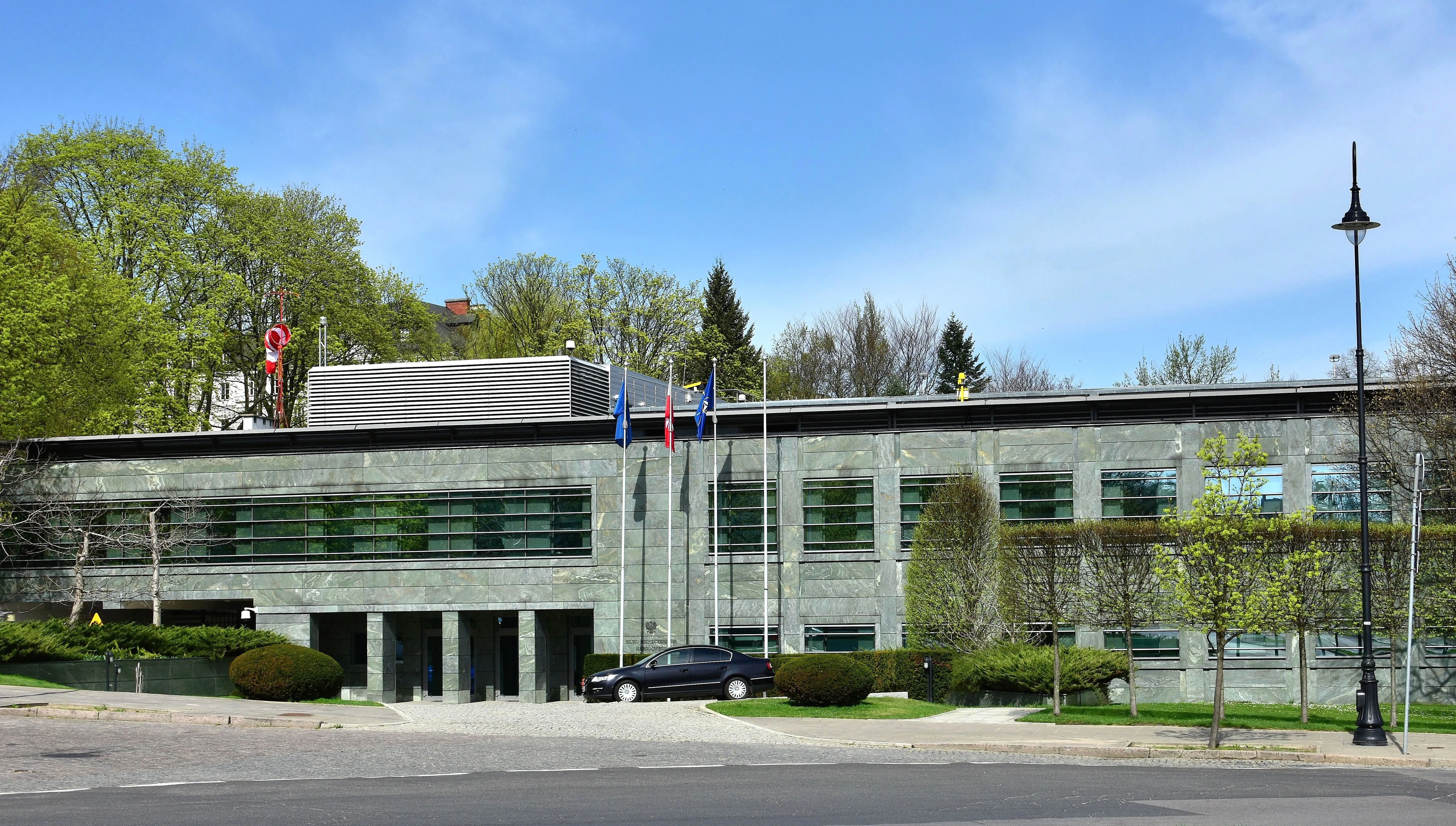 Byli szefowie BBN przyjęli zaproszenie na wspólne spotkanie