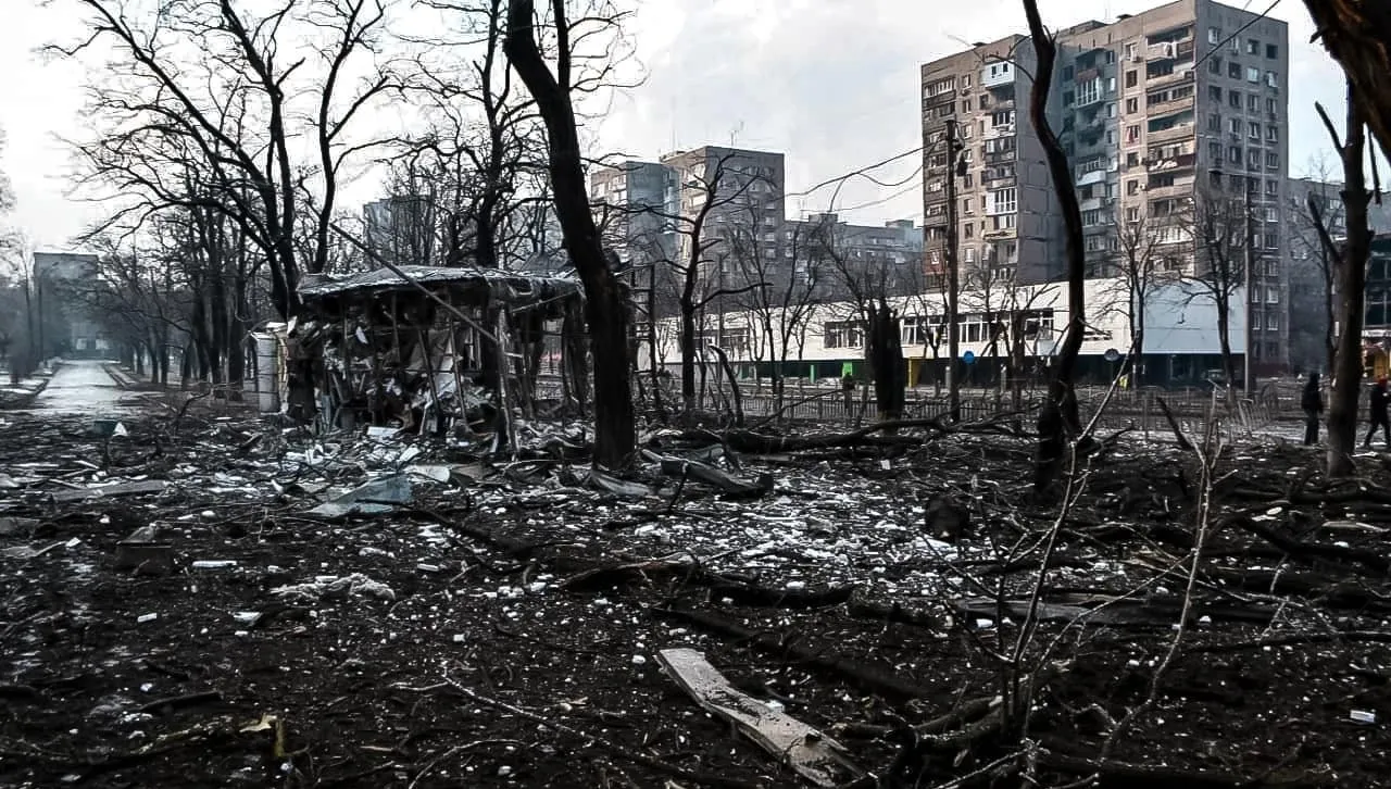 1500 nowych grobów odkryto w okolicy Mariupola. Miejsca pochówku sukcesywnie się rozrastają