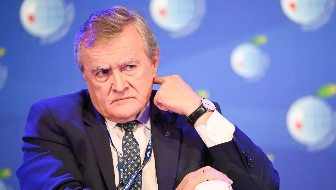 Tarcza antyinflacyjna a naciski KE. Gliński: Ich nie obchodzi, co dzieje się w gospodarstwach domowych