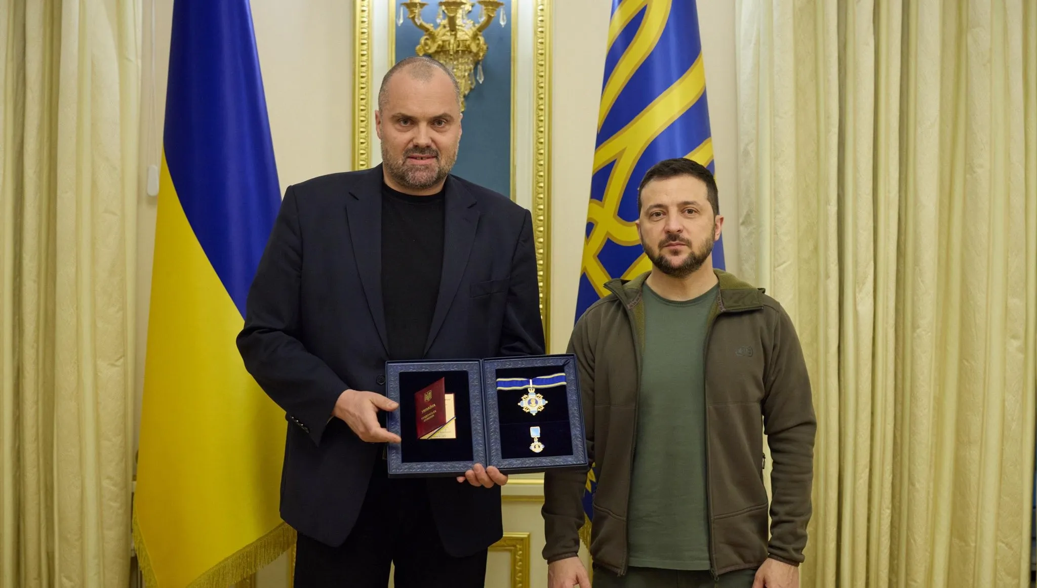 Prezydencki minister odznaczony przez Zełenskiego