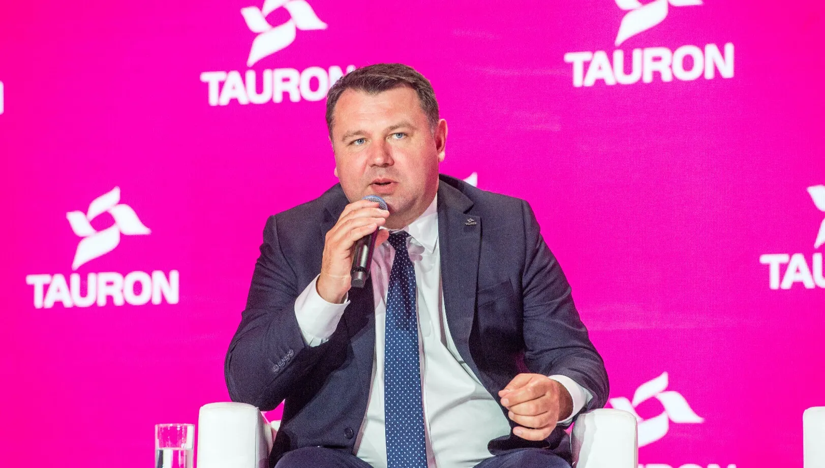 Prezes TAURONA: (Dez)informacja to broń silniejsza niż surowce