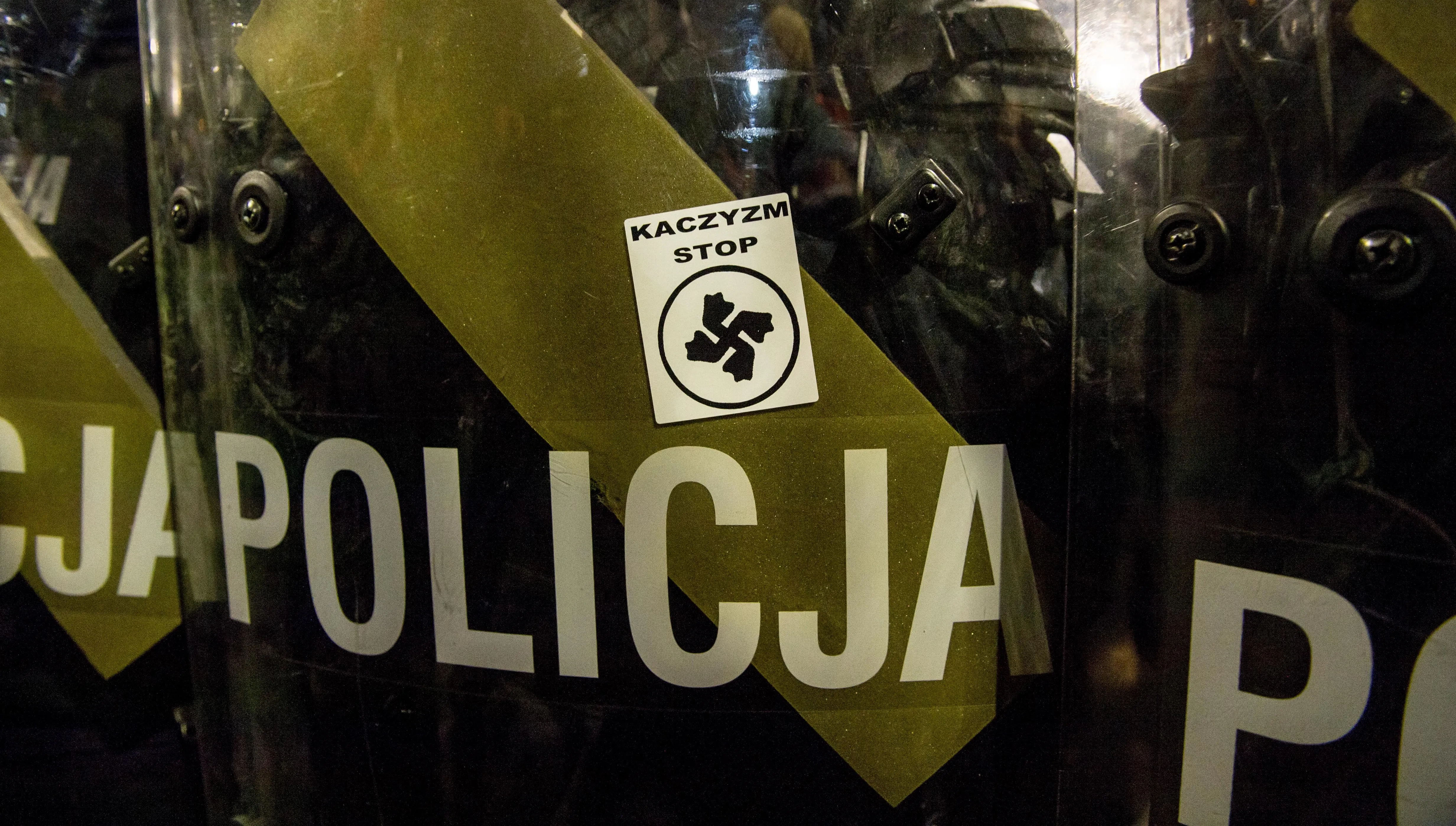 Przeciwnicy PiS przekraczają kolejne granice. Szokujący wpis na Twitterze: "Niech się k**** boją"
