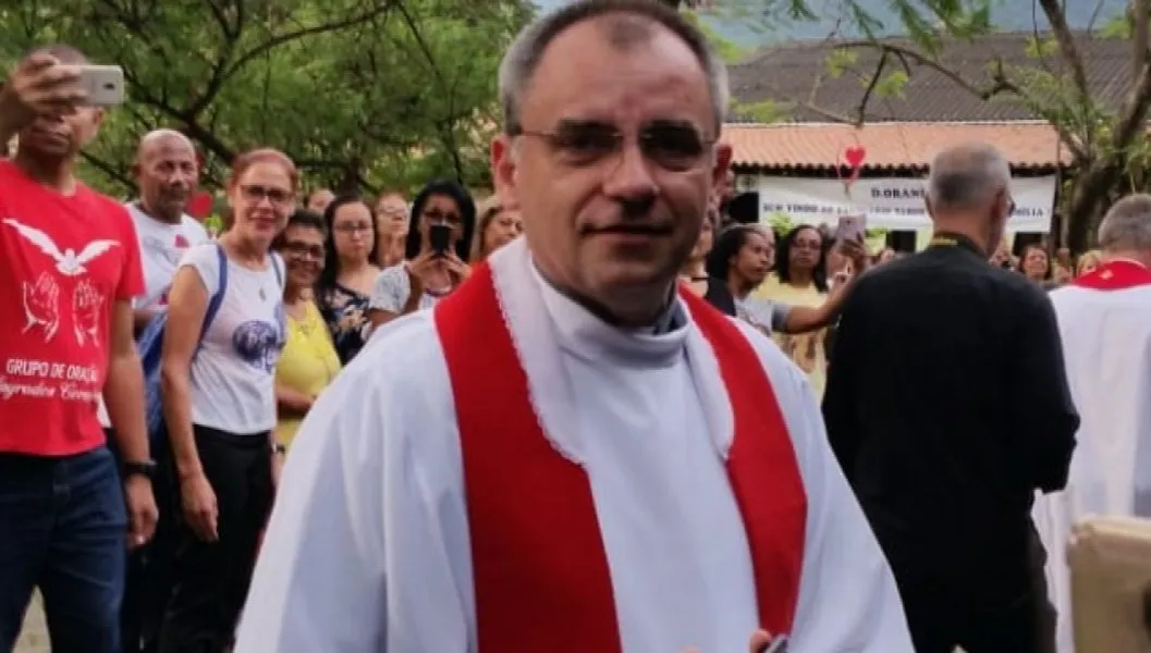 Atak nożownika na kierowcę biskupa. Prokuratura prowadzi postępowanie w sprawie usiłowania zabójstwa